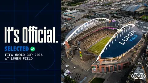 卡洛斯独占鳌头任意球技艺超群，梅西紧随其后，C罗紧咬排名之争